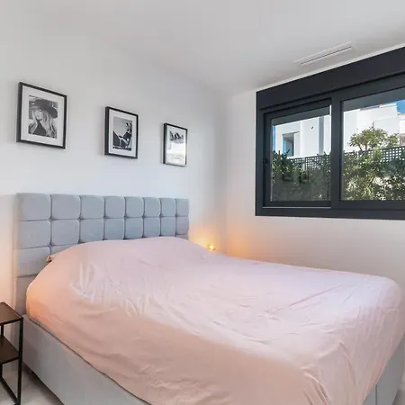 Ground Floor 2bed Miradores Del Sol 埃斯特波纳